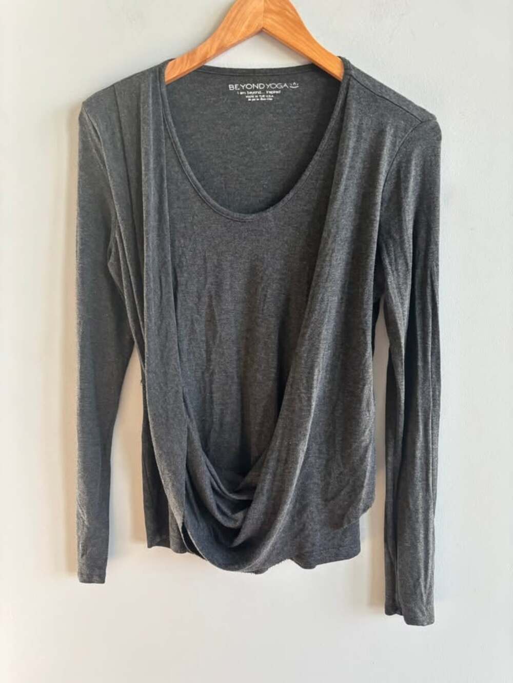 Beyond Yoga Charcoal Gray Drape Front Long Sleeve Top XS Made in USA